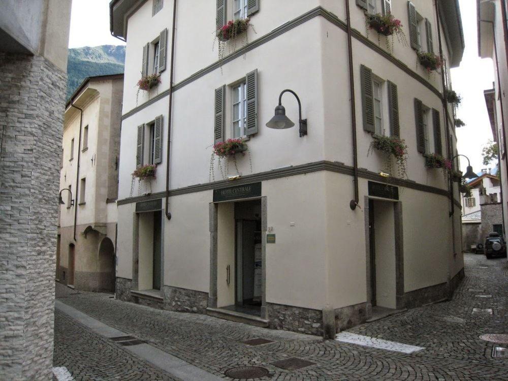 Hotel Centrale Best Western Signature Collection Tirano Exterior foto