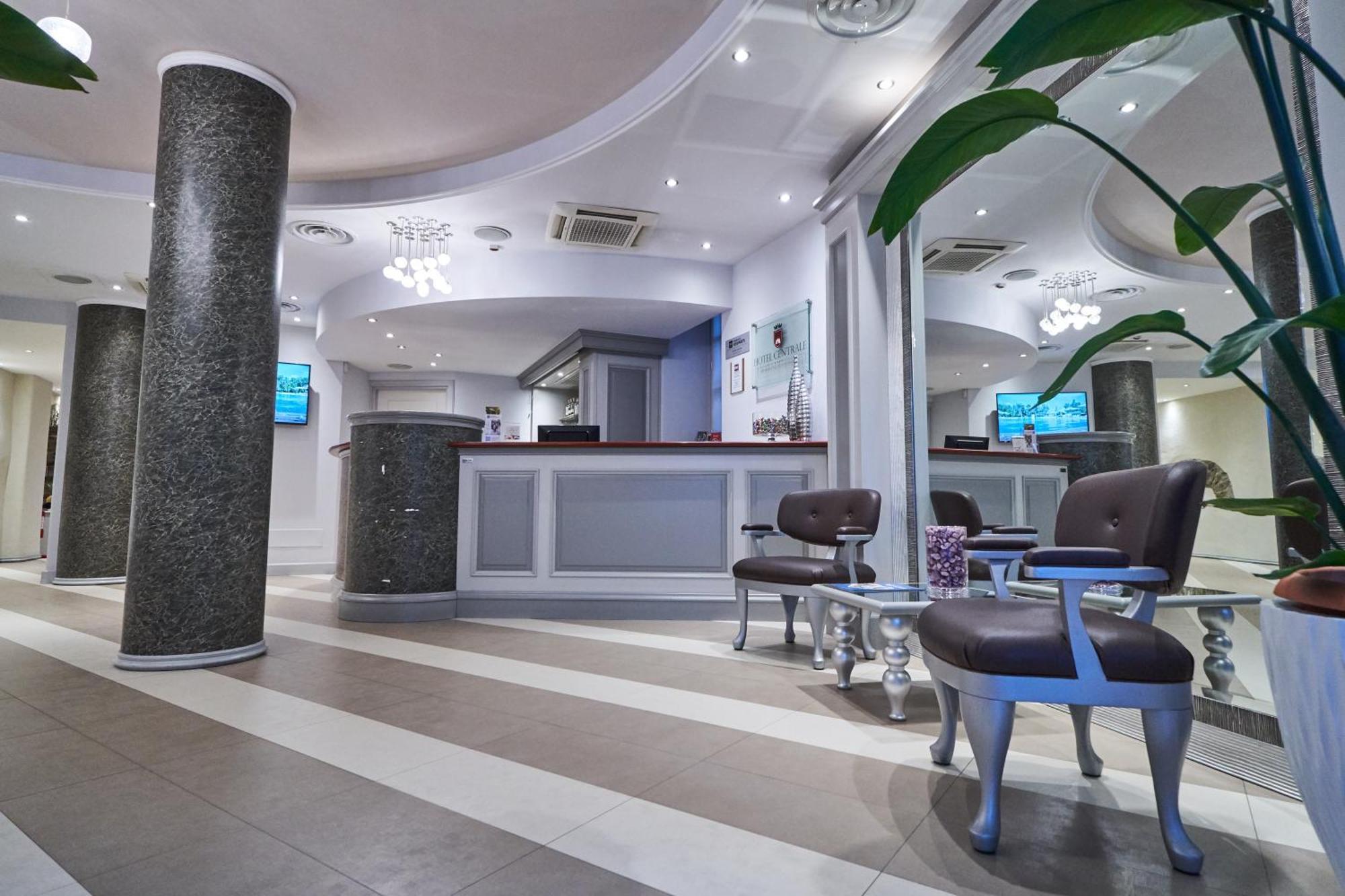 Hotel Centrale Best Western Signature Collection Tirano Exterior foto