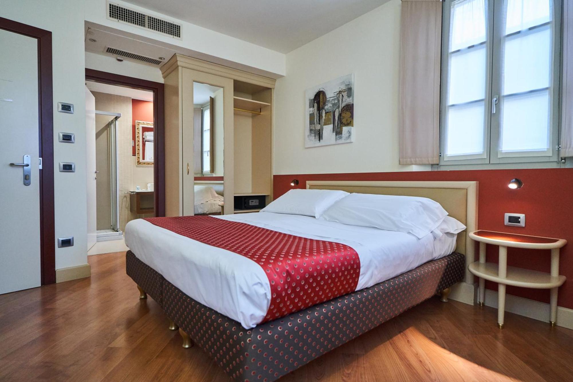Hotel Centrale Best Western Signature Collection Tirano Exterior foto